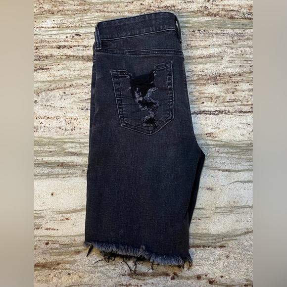 American Eagle Outfitters Next Level Stretch Shorts - Picture 4 of 4